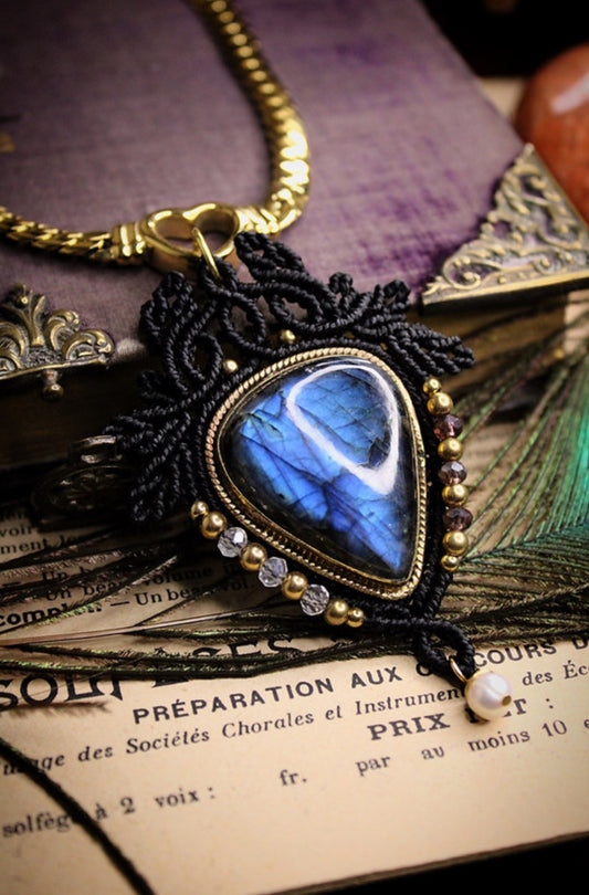 La vie en rose 💗 - Labradorite