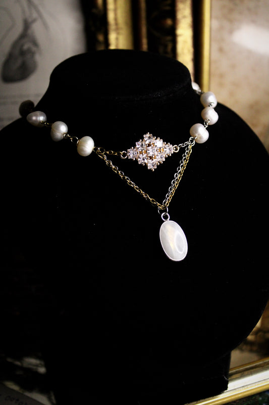 Les Joyaux de la Couronne - Labradorite blanche