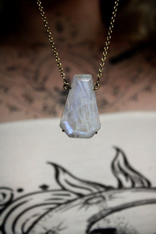 L’élue - Labradorite blanche