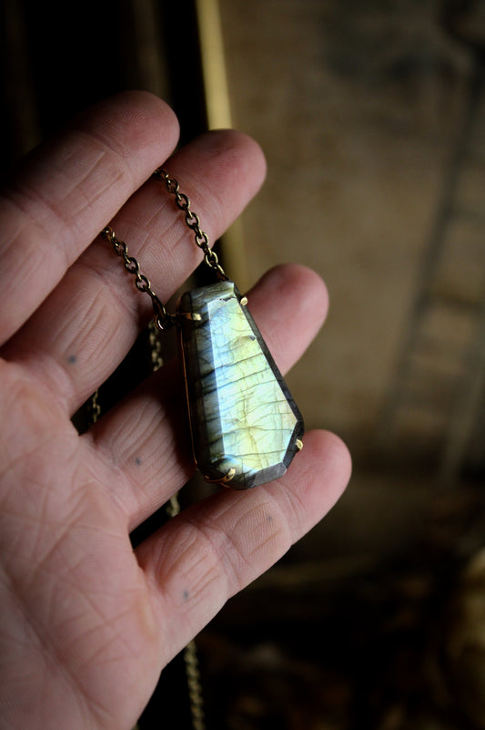 L’Élue - Labradorite